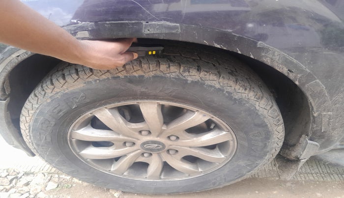2018 Mahindra XUV500 W10 AT, Diesel, Automatic, 1,50,040 km, tyre