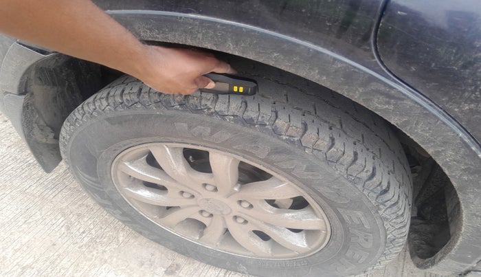 2018 Mahindra XUV500 W10 AT, Diesel, Automatic, 1,50,040 km, tyre