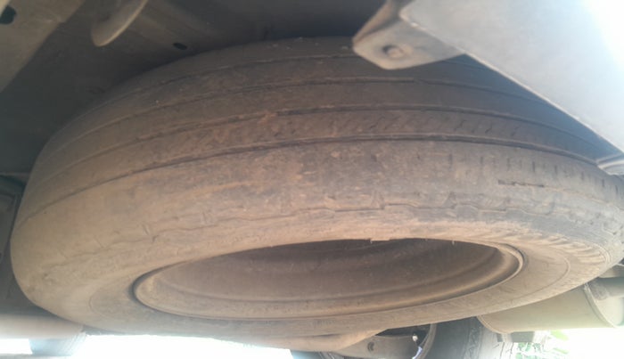 2018 Mahindra XUV500 W10 AT, Diesel, Automatic, 1,50,040 km, tyre
