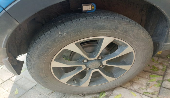 2021 Tata NEXON XZ PLUS PETROL, Petrol, Manual, 28,712 km, tyre