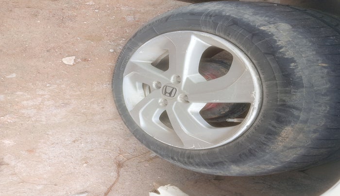 2014 Honda City 1.5L I-DTEC VX, Diesel, Manual, 1,43,211 km, tyre