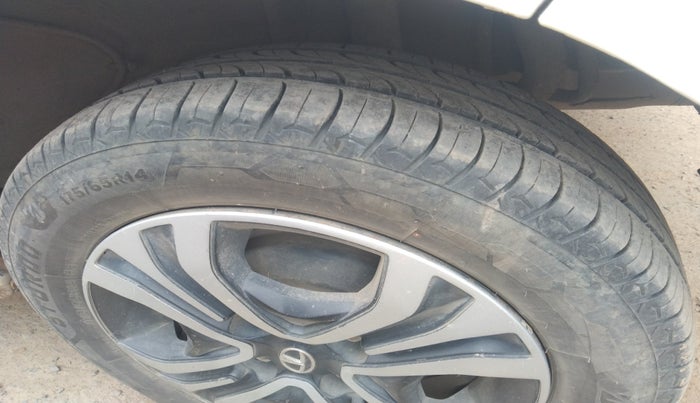 2023 Tata Tiago XZ PLUS CNG, Petrol, Manual, 75,021 km, tyre