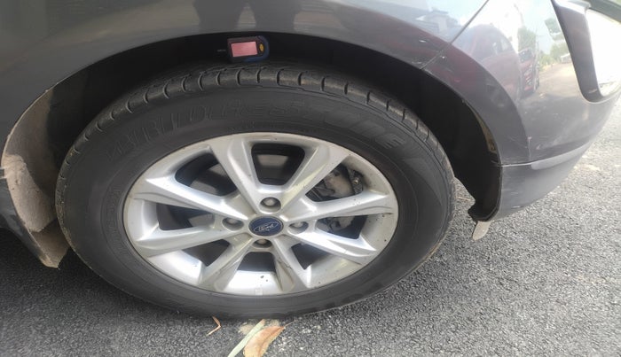 2020 Ford Ecosport TITANIUM 1.5L DIESEL, Diesel, Manual, 1,03,201 km, tyre