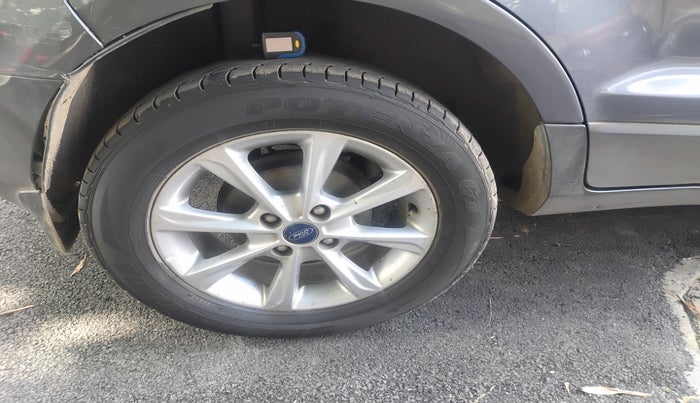 2020 Ford Ecosport TITANIUM 1.5L DIESEL, Diesel, Manual, 1,03,201 km, tyre