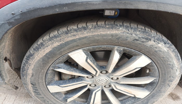 2019 MG HECTOR SHARP 2.0 DIESEL, Diesel, Manual, 87,000 km, tyre