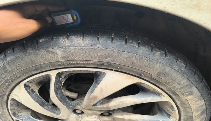 2021 Maruti Baleno ZETA PETROL 1.2, Petrol, Manual, 1,13,275 km, tyre