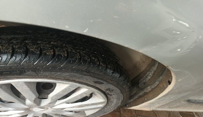 2013 Maruti Wagon R 1.0 VXI, Petrol, Manual, 1,66,545 km, tyre