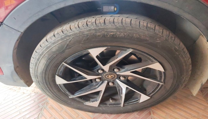 2017 Hyundai Creta E PLUS 1.6 PETROL, Petrol, Manual, 1,10,255 km, tyre