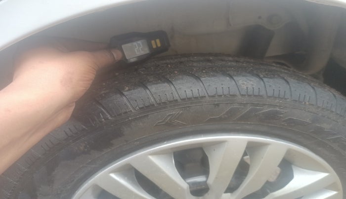2016 Maruti Wagon R 1.0 VXI, Petrol, Manual, 52,604 km, tyre