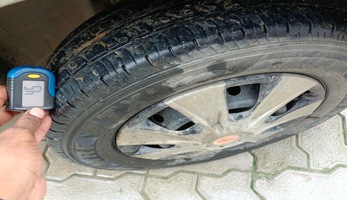 2014 Maruti Alto 800 VXI, Petrol, Manual, 51,073 km, tyre