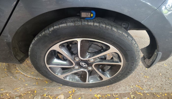 2018 Hyundai Grand i10 SPORTZ AT 1.2 KAPPA VTVT, Petrol, Automatic, 16,655 km, tyre