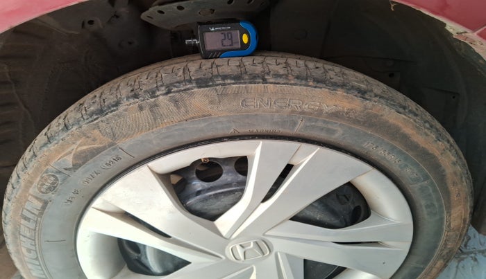 2021 Honda Amaze 1.2L I-VTEC S, Petrol, Manual, 54,236 km, tyre