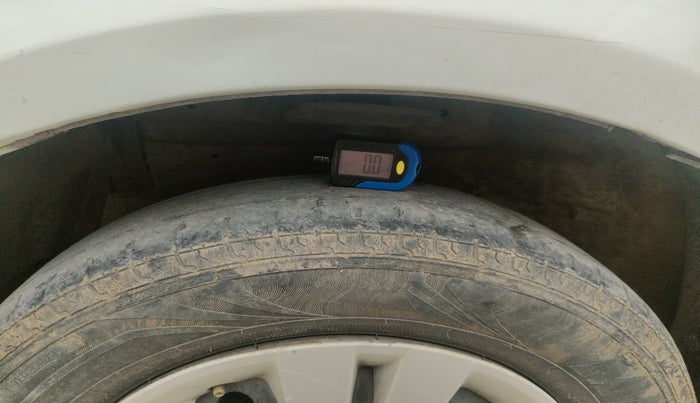 2013 Maruti Swift Dzire VDI, Diesel, Manual, 2,34,466 km, tyre