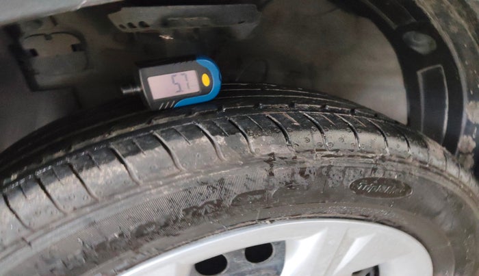 2022 Hyundai VENUE S(O) 1.2, Petrol, Manual, 15,986 km, tyre