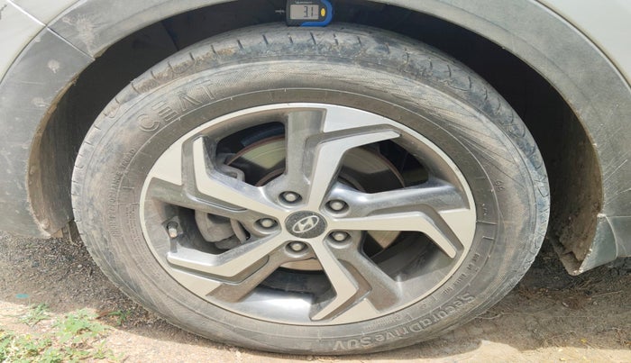 2019 Hyundai Creta SX AT 1.6 PETROL, Petrol, Automatic, 68,145 km, tyre