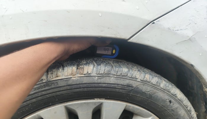 2014 Maruti Ertiga VDI, Diesel, Manual, 1,17,039 km, tyre