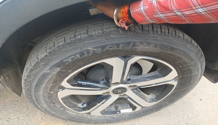 2023 Tata NEXON XZA PLUS PETROL, Petrol, Automatic, 12,442 km, tyre