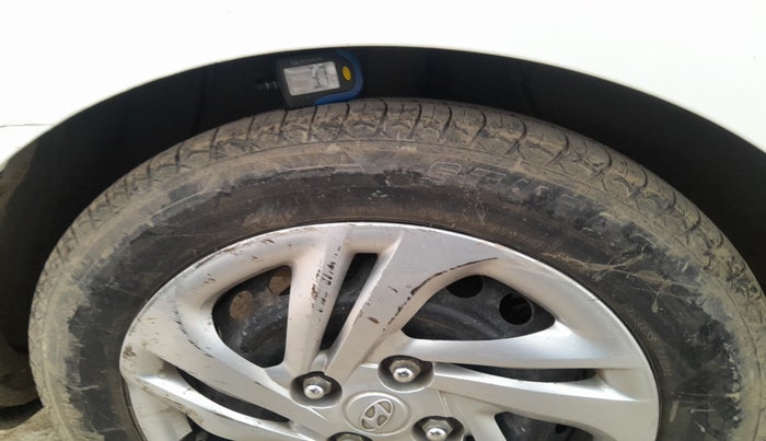 2021 Hyundai AURA S 1.2, Petrol, Manual, 39,350 km, tyre