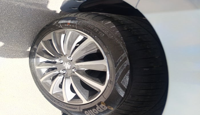 2024 Maruti Ciaz ALPHA 1.5 SHVS PETROL, Petrol, Manual, 15 km, tyre