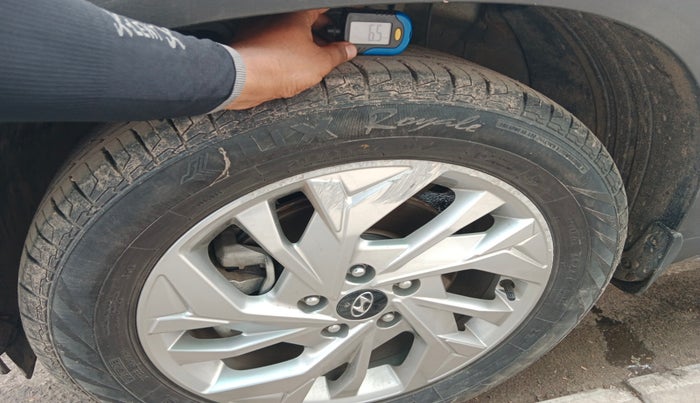 2023 Hyundai Creta SX 1.5 PETROL, Petrol, Manual, 17,121 km, tyre