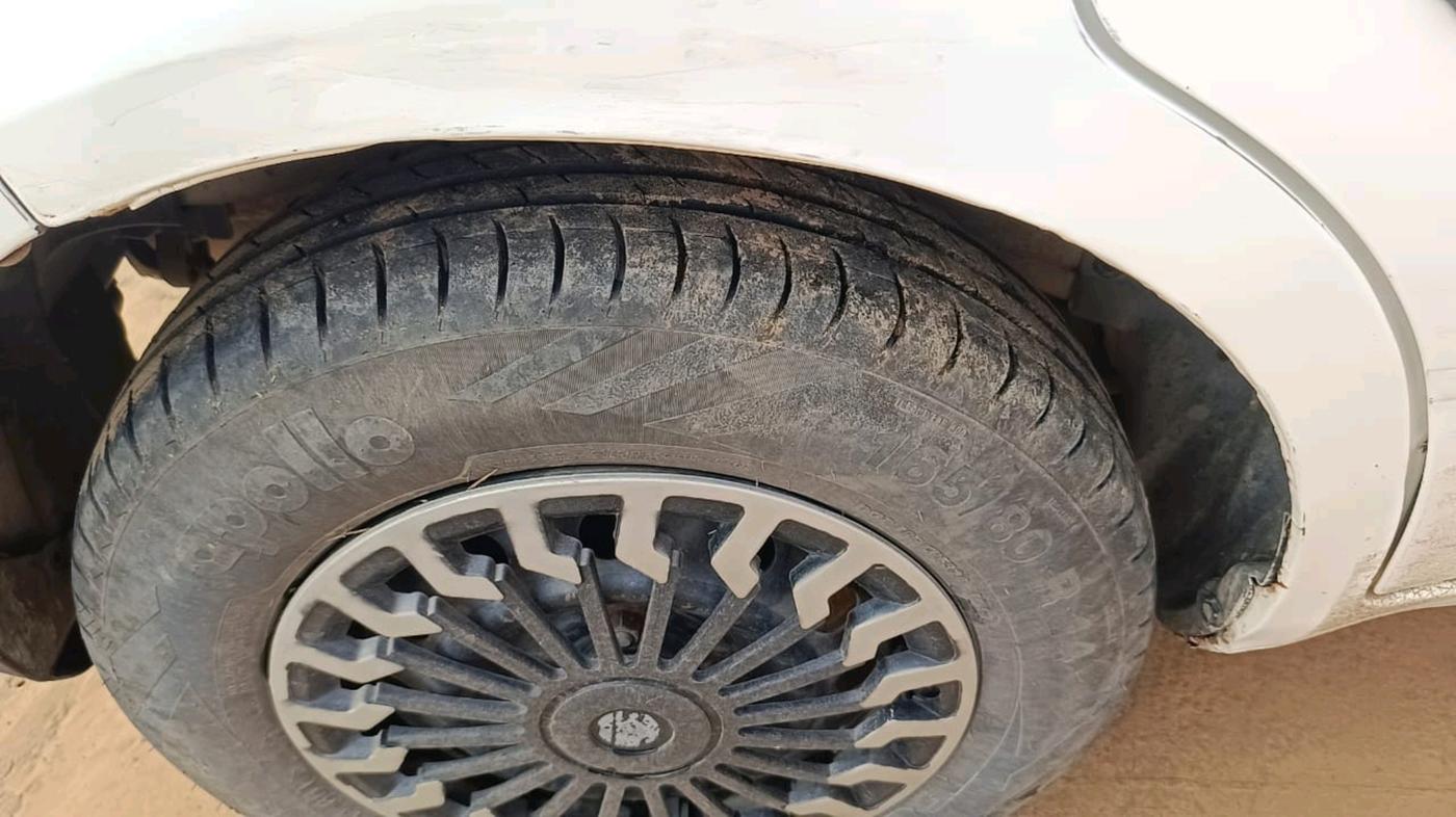 2010 Maruti Ritz VDI, Diesel, Manual, 1,16,466 km, tyre