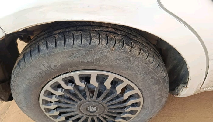 2010 Maruti Ritz VDI, Diesel, Manual, 1,16,466 km, tyre
