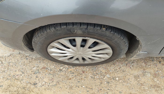 2017 Maruti Ciaz VDI+ SHVS, Diesel, Manual, 67,977 km, tyre