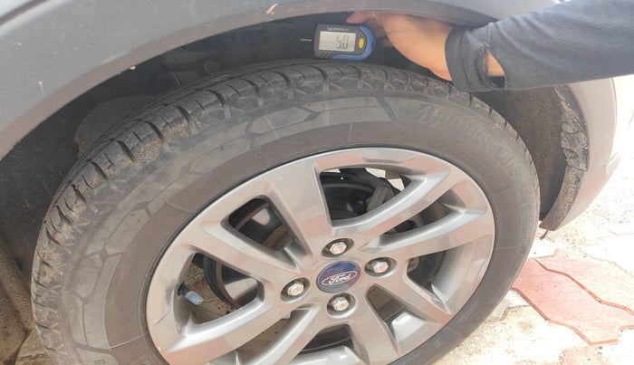 2019 Ford FREESTYLE TITANIUM 1.2 PETROL, Petrol, Manual, 92,198 km, tyre