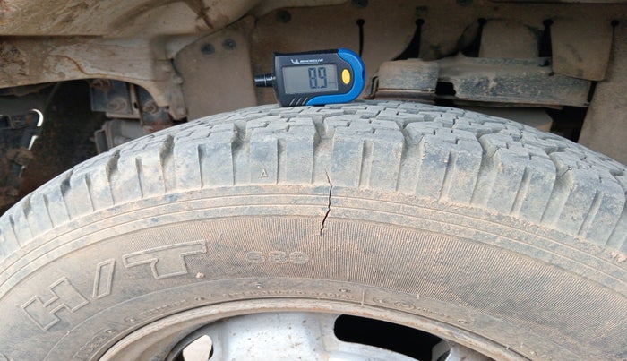 2021 Mahindra Bolero B6, Diesel, Manual, 79,621 km, tyre