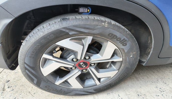 2021 KIA SONET GTX PLUS 1.5 AT, Diesel, Automatic, 21,512 km, tyre