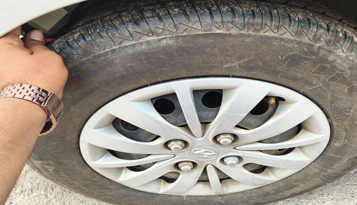 2013 Hyundai i10 MAGNA 1.2, Petrol, Manual, 45,605 km, tyre