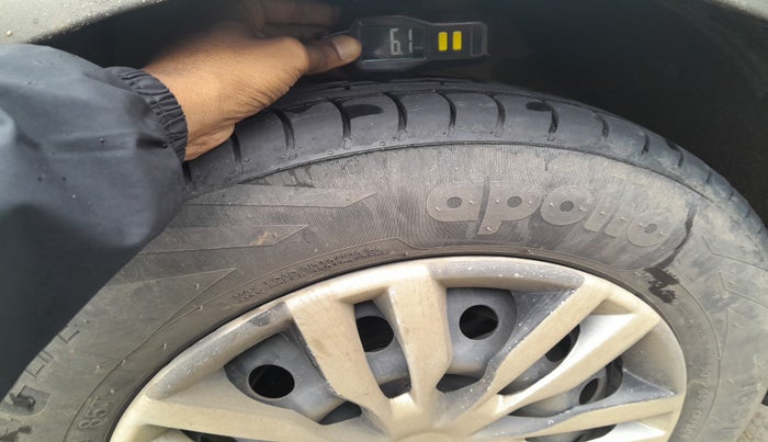 2018 Maruti Dzire VDI, Diesel, Manual, 88,933 km, tyre