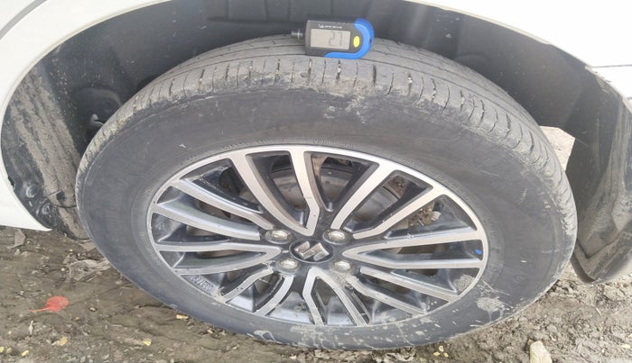 2021 Maruti Dzire ZXI Plus, Petrol, Manual, 1,06,636 km, tyre