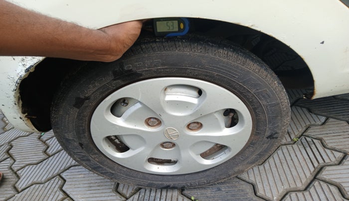 2012 Tata Nano LX, Petrol, Manual, 57,791 km, tyre