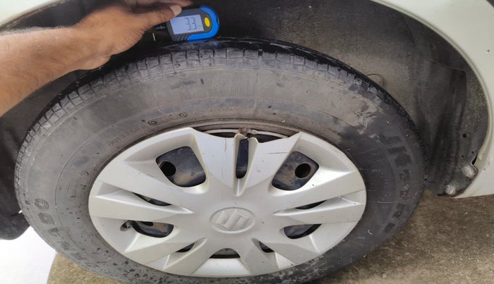 2013 Maruti Swift Dzire VXI, Petrol, Manual, 60,091 km, tyre
