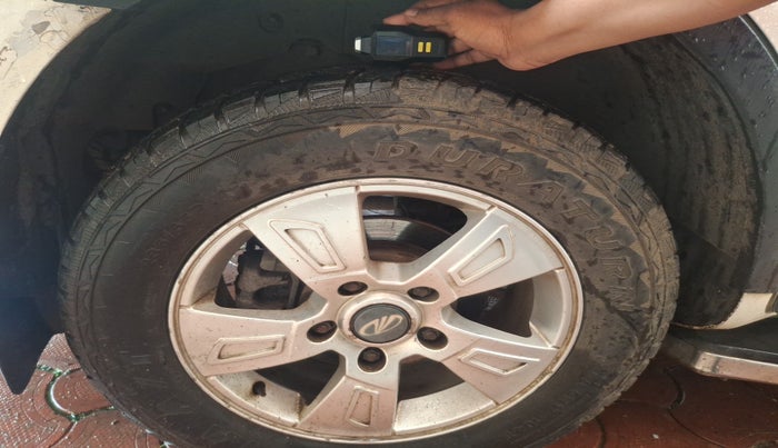 2017 Mahindra XUV500 W4 1.99, Diesel, Manual, 67,679 km, tyre