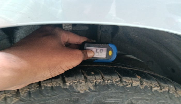 2024 Toyota RUMION V AT , Petrol, Automatic, 13,062 km, tyre