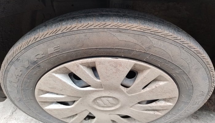 2014 Maruti Swift VDI, Diesel, Manual, 91,970 km, tyre