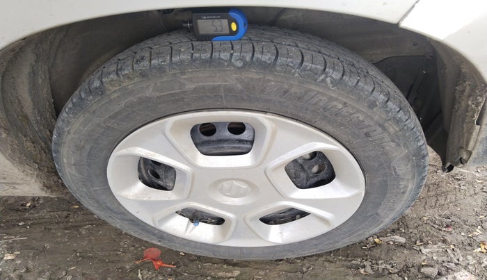 2020 Maruti S PRESSO VXI (O) CNG, Petrol, Manual, 1,21,443 km, tyre