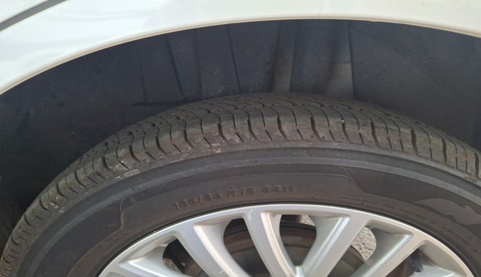 2022 Maruti Dzire ZXI AMT, Petrol, Automatic, 67,540 km, tyre