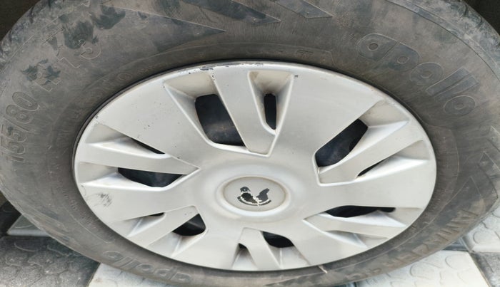 2013 Maruti A Star VXI (ABS) AT, Petrol, Automatic, 92,047 km, tyre