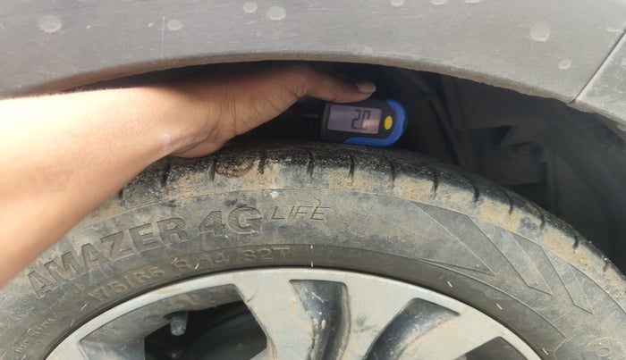 2019 Tata Tiago XZ PETROL, Petrol, Manual, 1,20,358 km, tyre