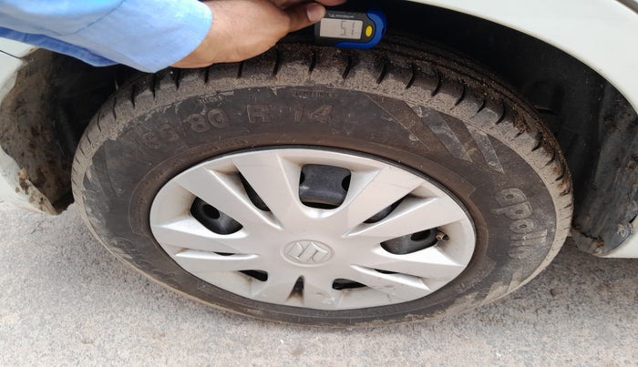 2012 Maruti Swift Dzire VXI, Petrol, Manual, 55,786 km, tyre