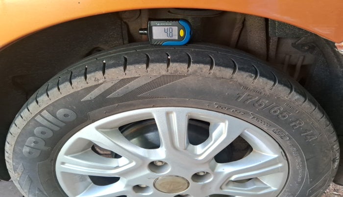 2015 Tata Tiago XZ PETROL, Petrol, Manual, 57,098 km, tyre