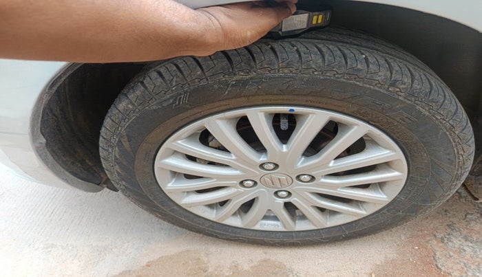 2024 Maruti Dzire ZXI AMT, Petrol, Automatic, 30,460 km, tyre