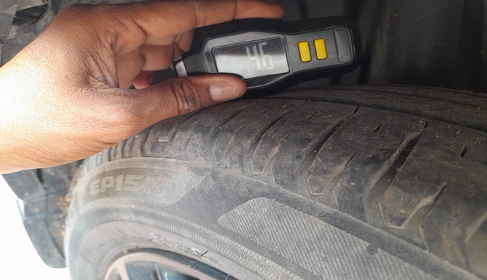 2021 Maruti XL6 ZETA MT, Petrol, Manual, 33,922 km, tyre