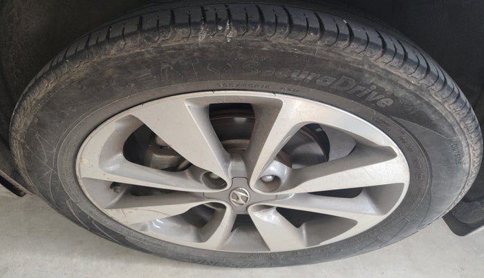 2015 Hyundai Elite i20 ASTA 1.2, Petrol, Manual, 91,893 km, tyre