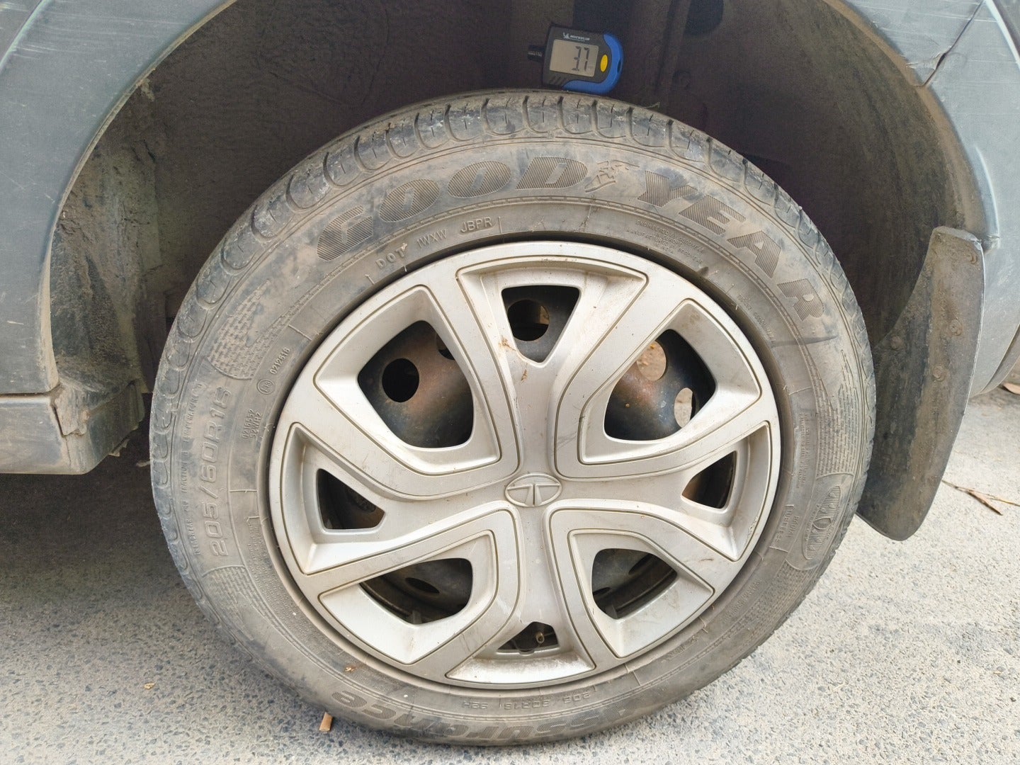 Tyres