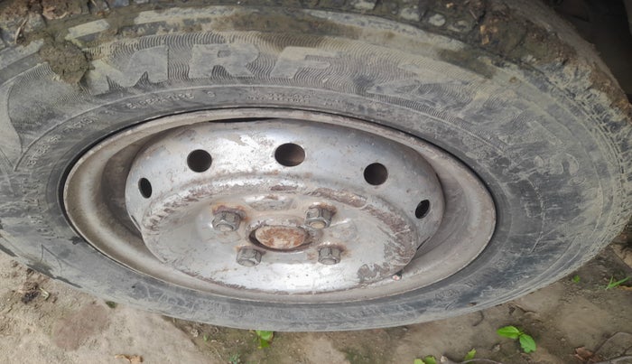 2010 Maruti Alto LX, Petrol, Manual, 13,043 km, tyre