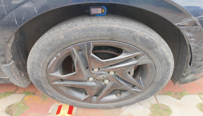 2022 Hyundai NEW I20 SPORTZ 1.5 MT, Diesel, Manual, 46,932 km, tyre